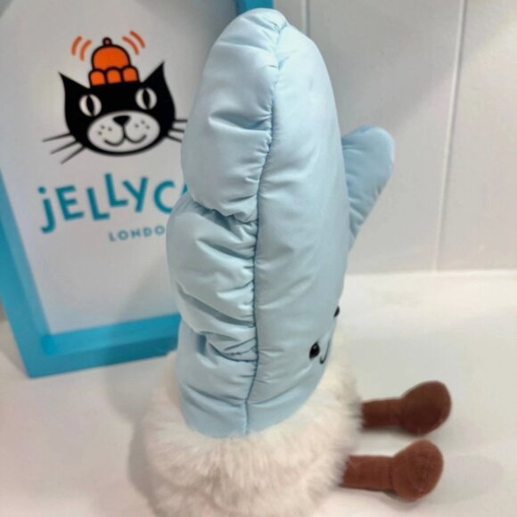 Jellycat Amuseables Mitten Winter Christmas 2025 Limited Edition Exclusive NWT - Picture 4 of 9